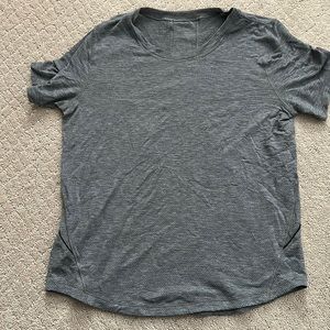 Lululemon running shirt